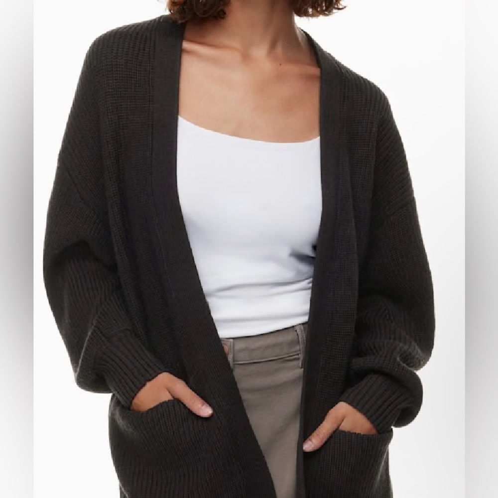 Aritzia Unwind Cardigan - Black